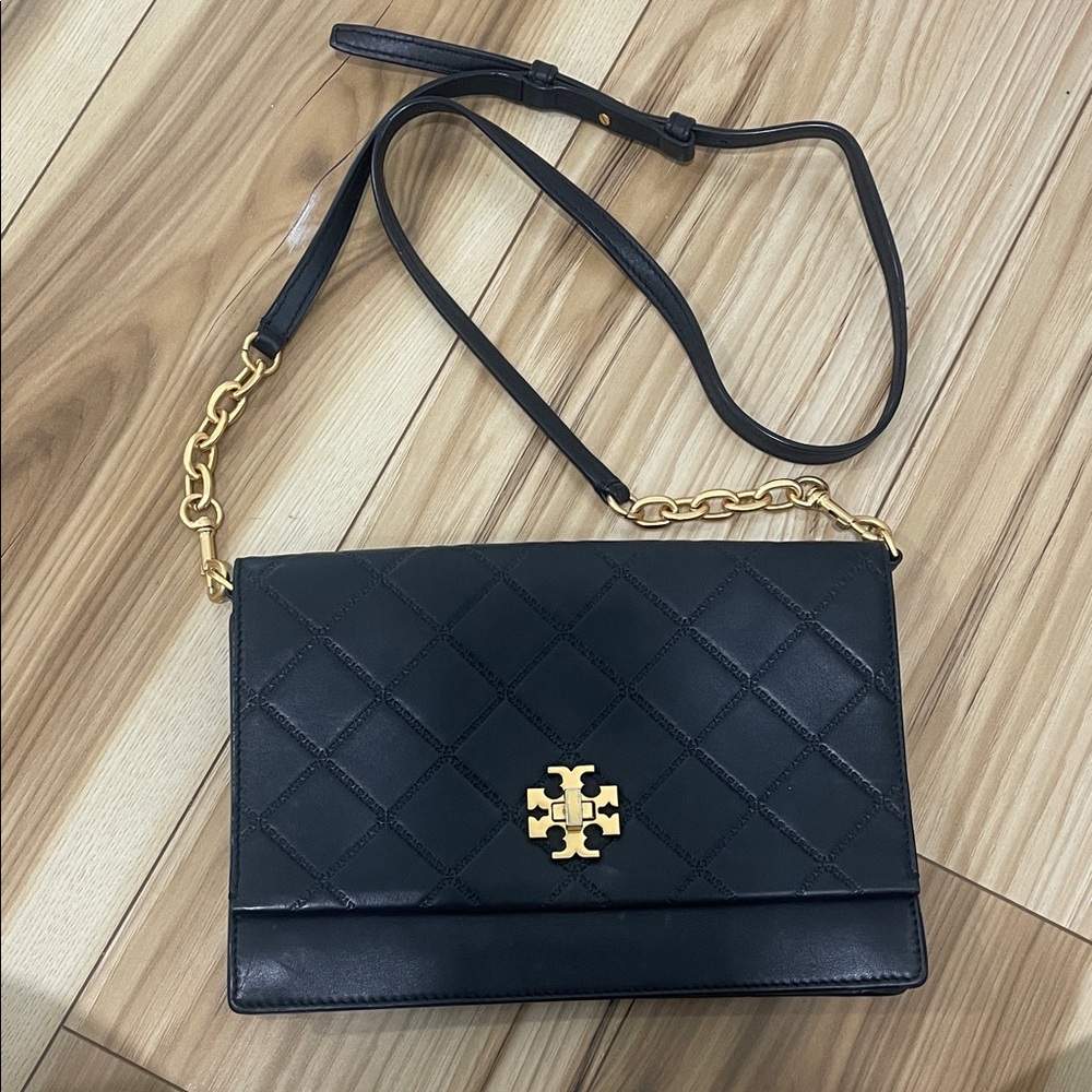 Tory Burch Black Georgia Turnlock Quilted Crossbody with Gold Chain